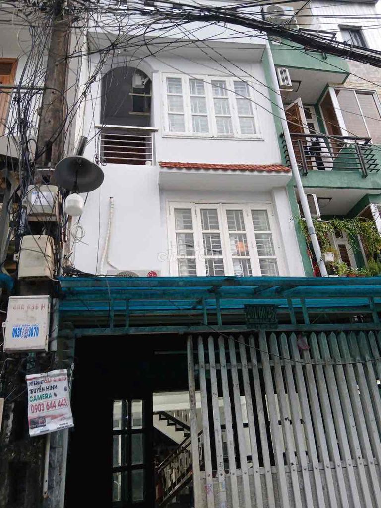 542d1950e3a85d48c6800e4c73328a27-2954383101765844378